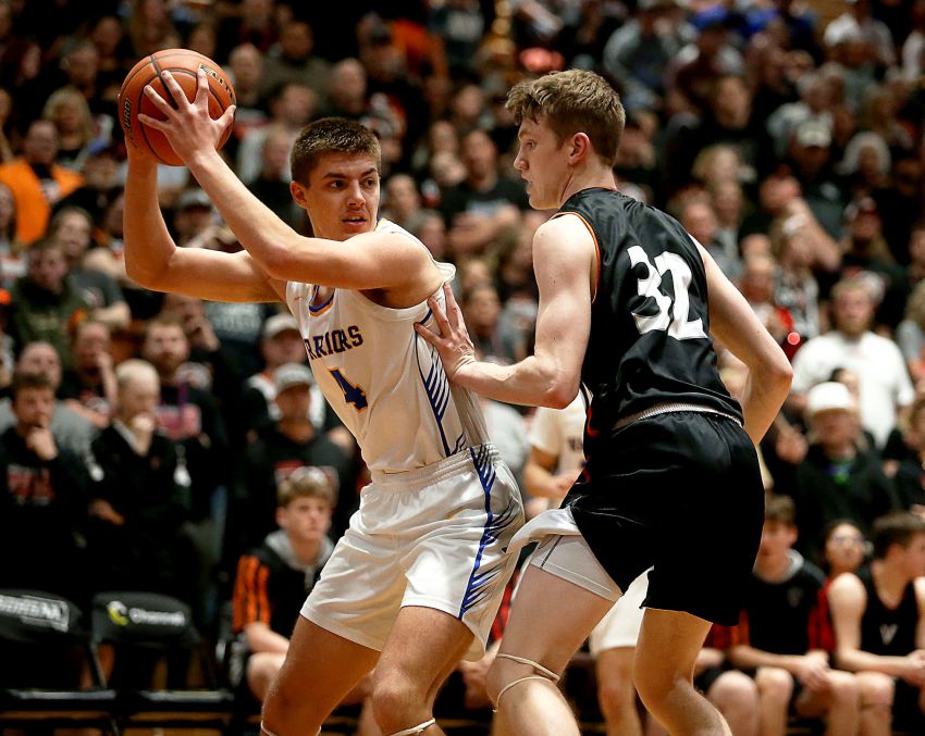 Class B Boys Basketball Preview - Reigning champ Castlewood headlines crowded field of title contenders  