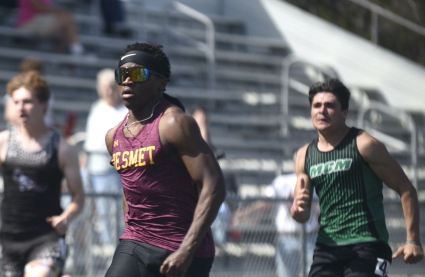 De Smet’s Rogan Albrecht wins three events at Pat Gilligan Alumni Meet