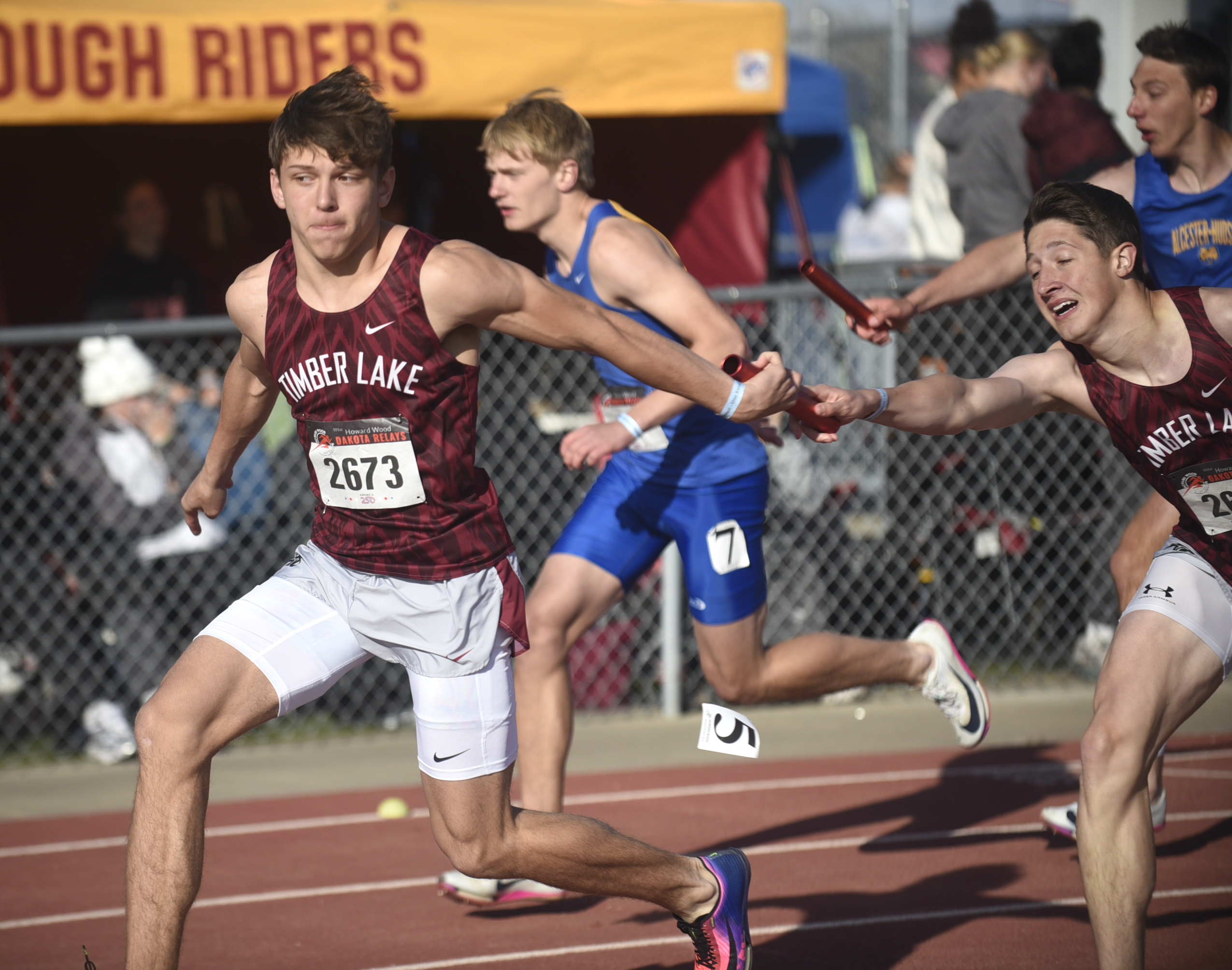PHOTO GALLERY: Howard Wood Dakota Relays - Day 1 