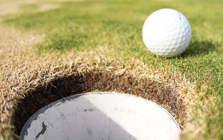 Sioux Falls Christian outlasts Vermillion by one stroke to earn Dell Rapids Invitational title 