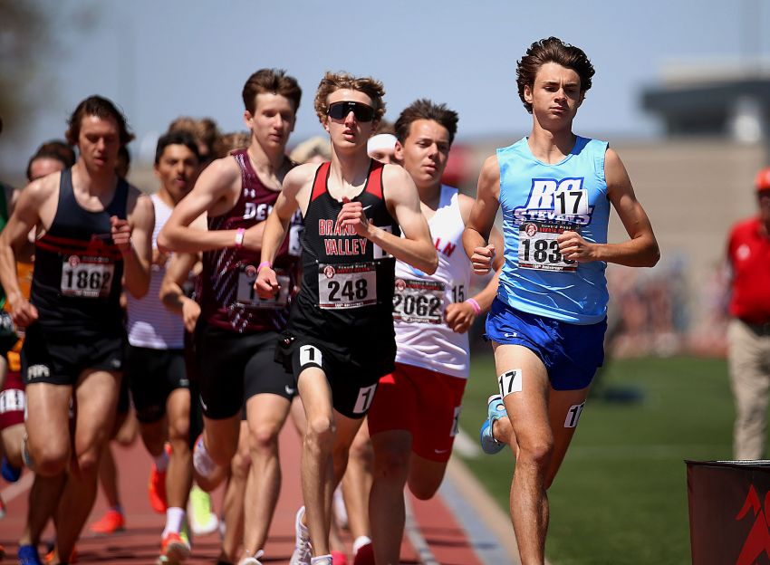 Rapid City Stevens runner Miles Brekhus wins long-awaited 1,600-meter run at Howard Wood Dakota Relays 