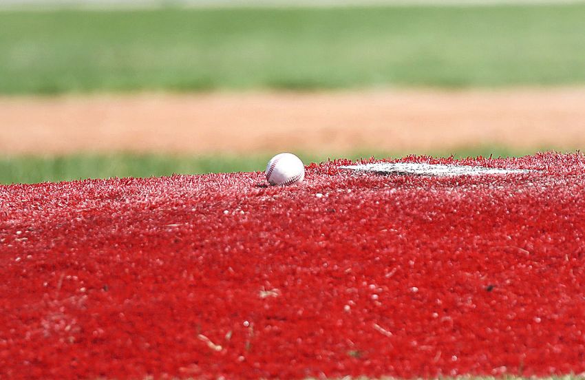 May 16 High School Baseball Roundup - Rylan Peck homers, Gregory County records 15 hits against Martin 