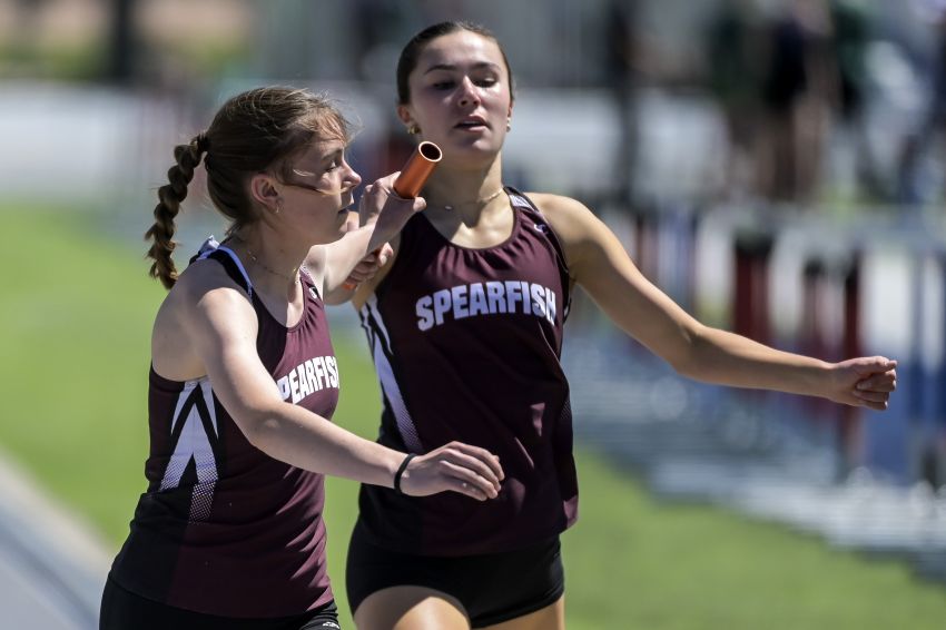 Spearfish girls, Sturgis boys capture team titles at Black Hills Conference meet