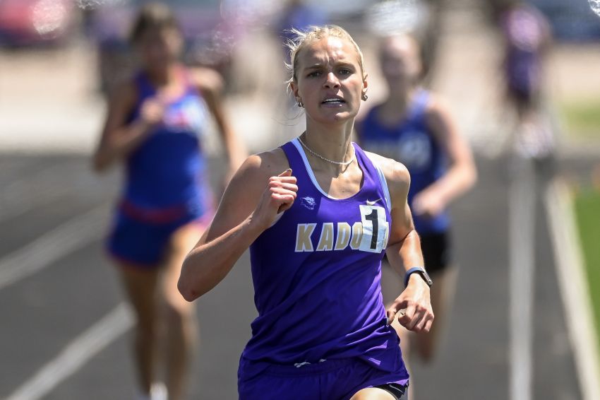 Kadoka Area girls, Philip boys win titles at Wall Invitational track and field meet 