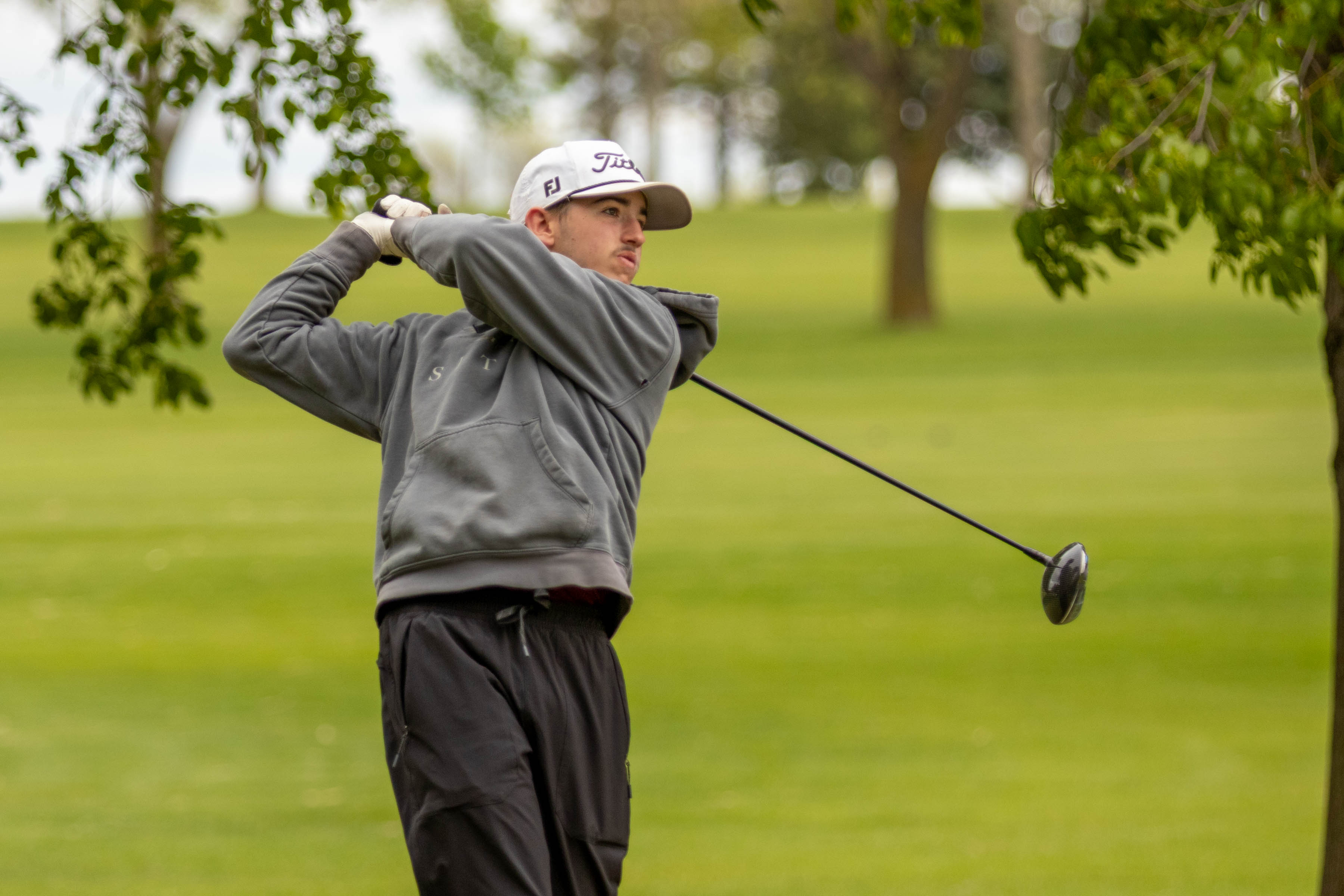 PHOTO GALLERY: Region 2B boys meet at Brookings' Country Club