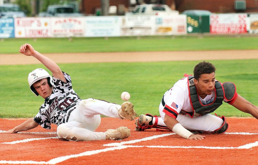 May 23 High School Baseball Roundup - Honkers top Gregory County, advance to state tourney 