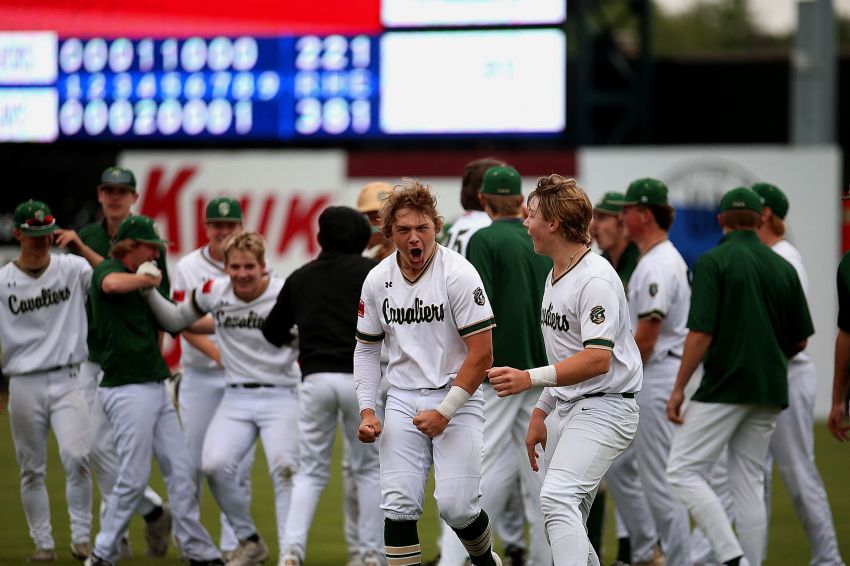Mason Payne's walk-off singles lifts Jefferson into state semifinals