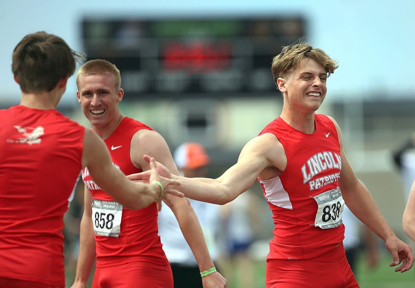 Sioux Falls Lincoln boys, Brandon Valley girls claim Class AA track and field championships