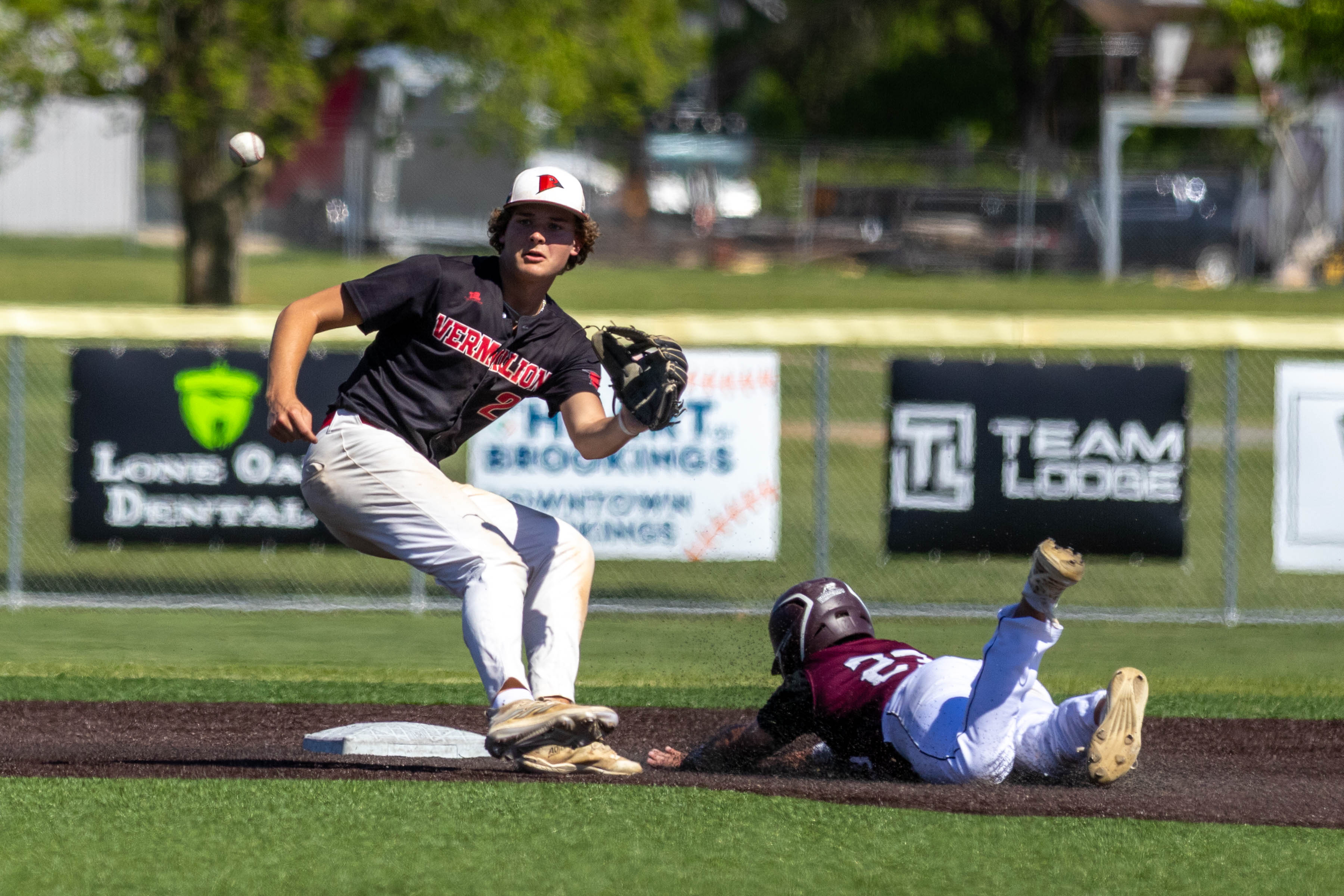 PHOTO GALLERY: State HS Baseball - Platte-Geddes/Dakota Christian/White Lake vs Vermillion