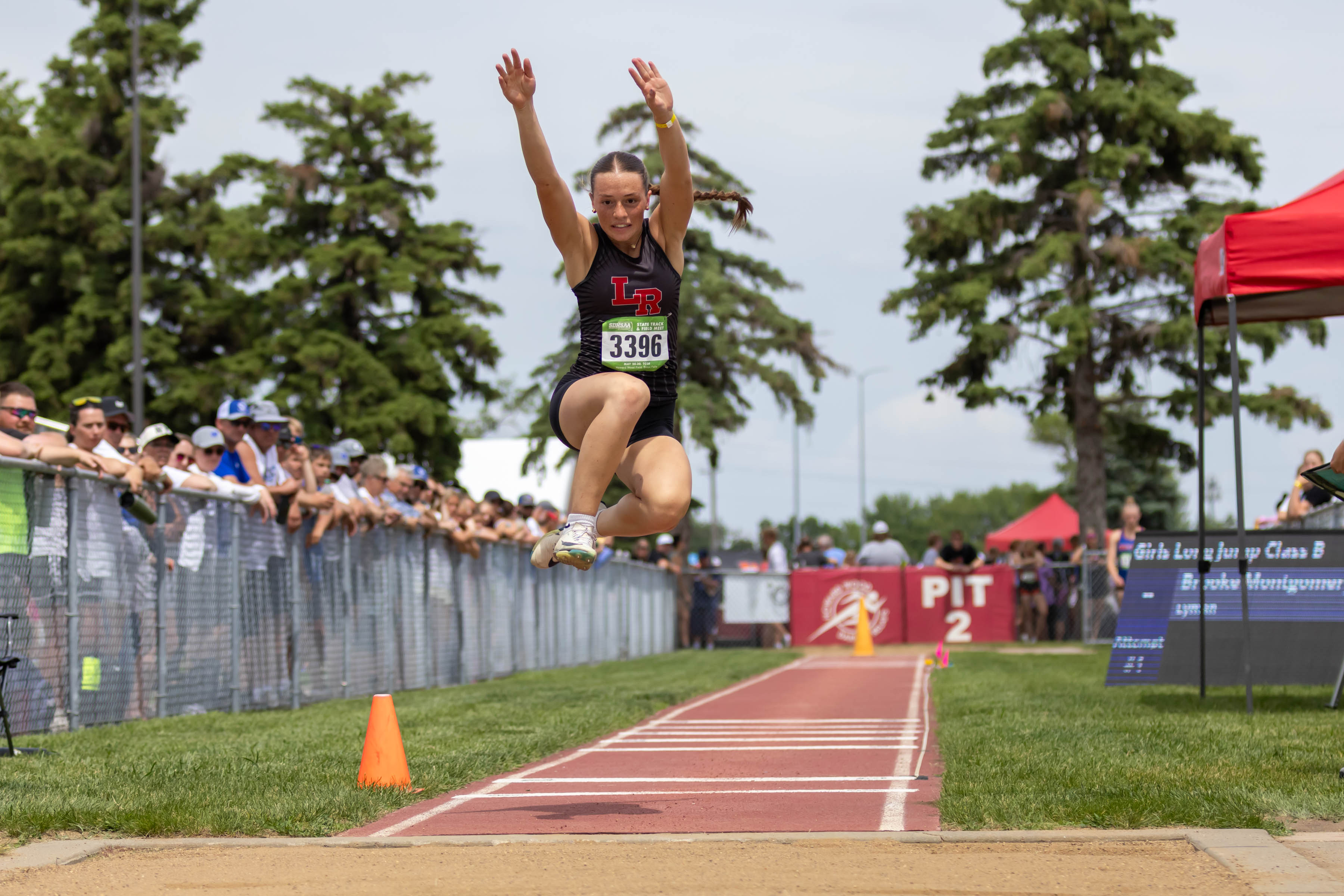 PHOTO GALLERY: Jon Akre's Day 1 State Track and Field Photos