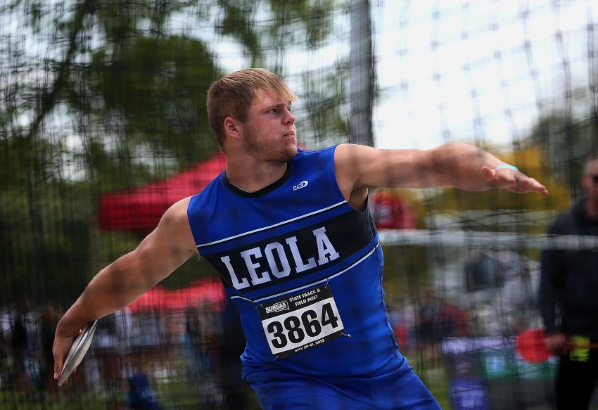 Leola's Dustin Wurtz wins Class B boys discus state championship 