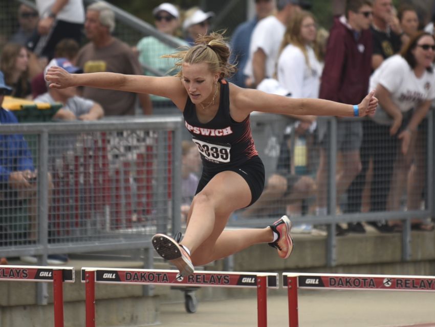 Ipswich sweeps team titles at Charger Invitational 