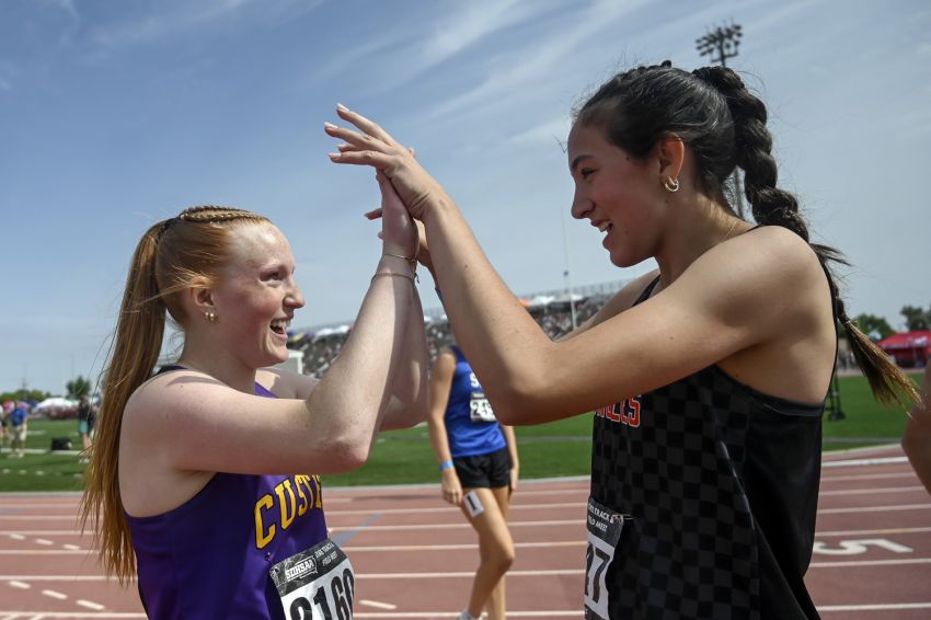 Custer's Jordyn Larsen leaves it all out on the track, claims three golds and a silver at state