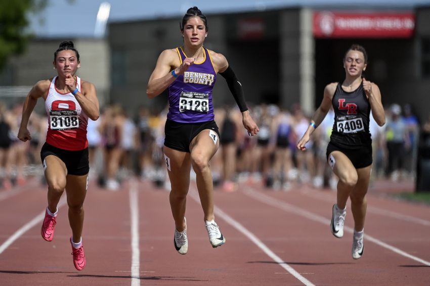 O'Neill siblings power Bennett County girls to first-ever Class B state championship 