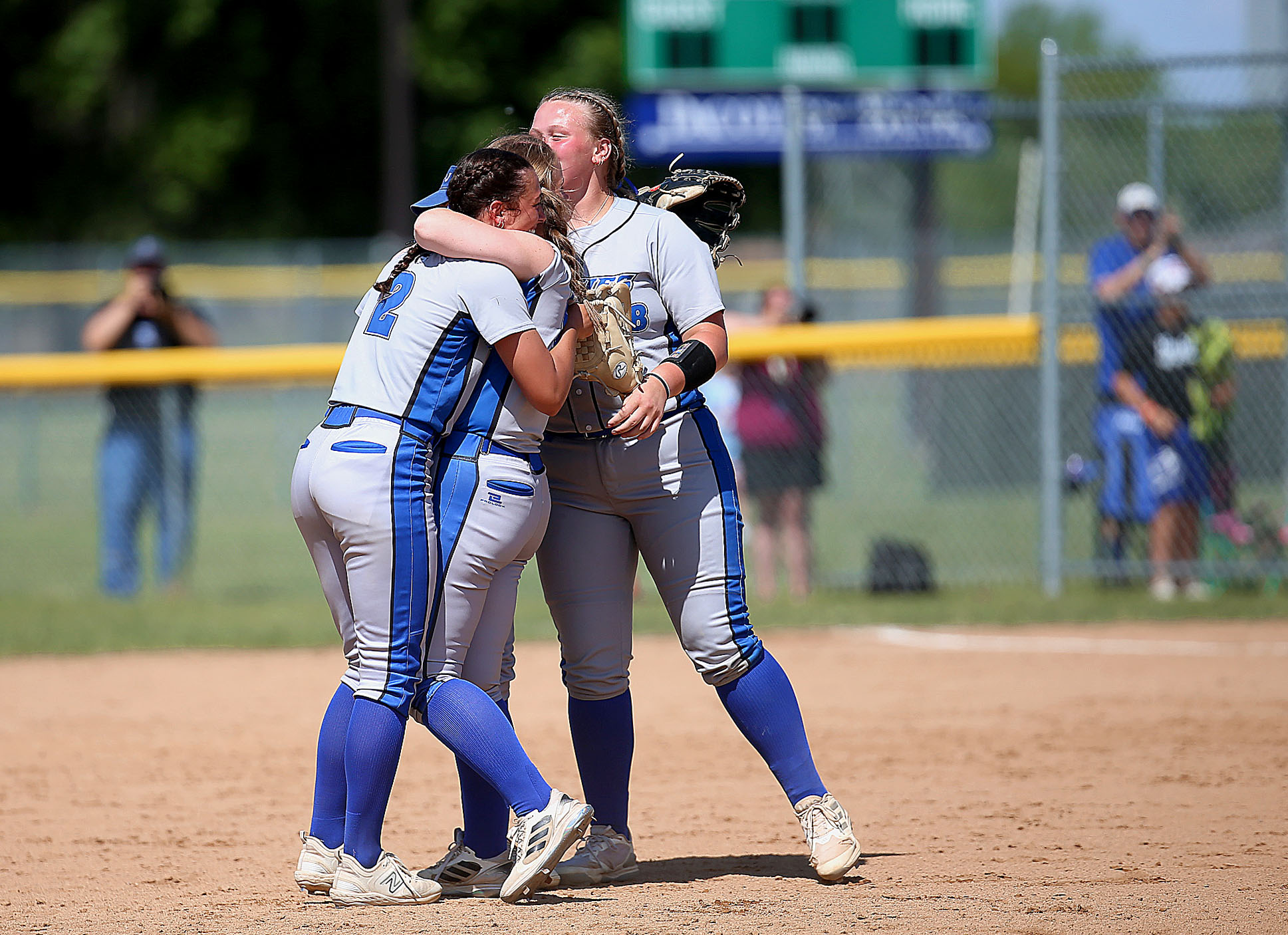 PHOTO GALLERY: State A Softball semifinal  - Elk Point-Jefferson vs West Central 