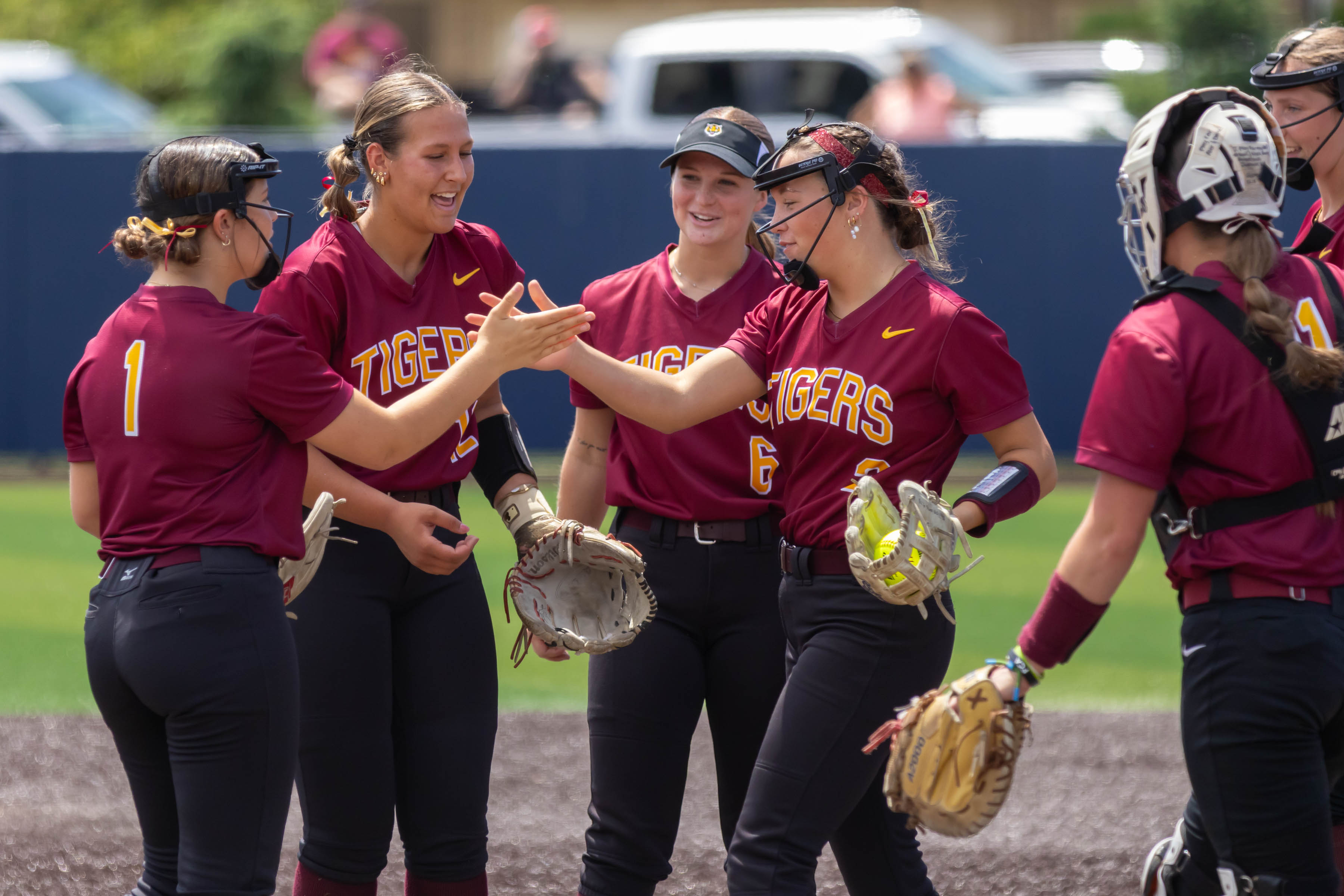 PHOTO GALLERY: Class AA State Softball - Harrisburg vs O'Gorman