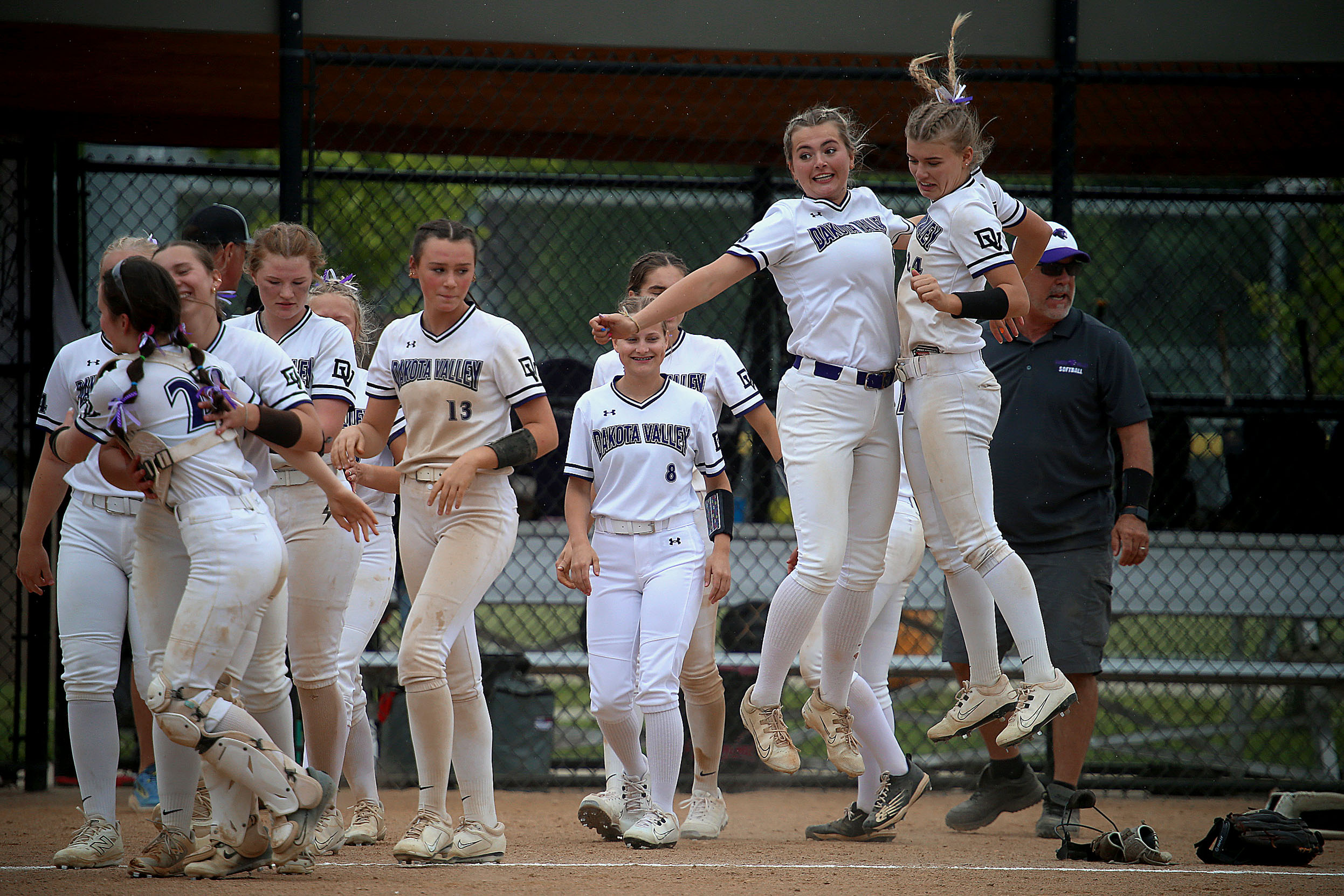 PHOTO GALLERY: State A Softball - Dakota Valley vs Madison 