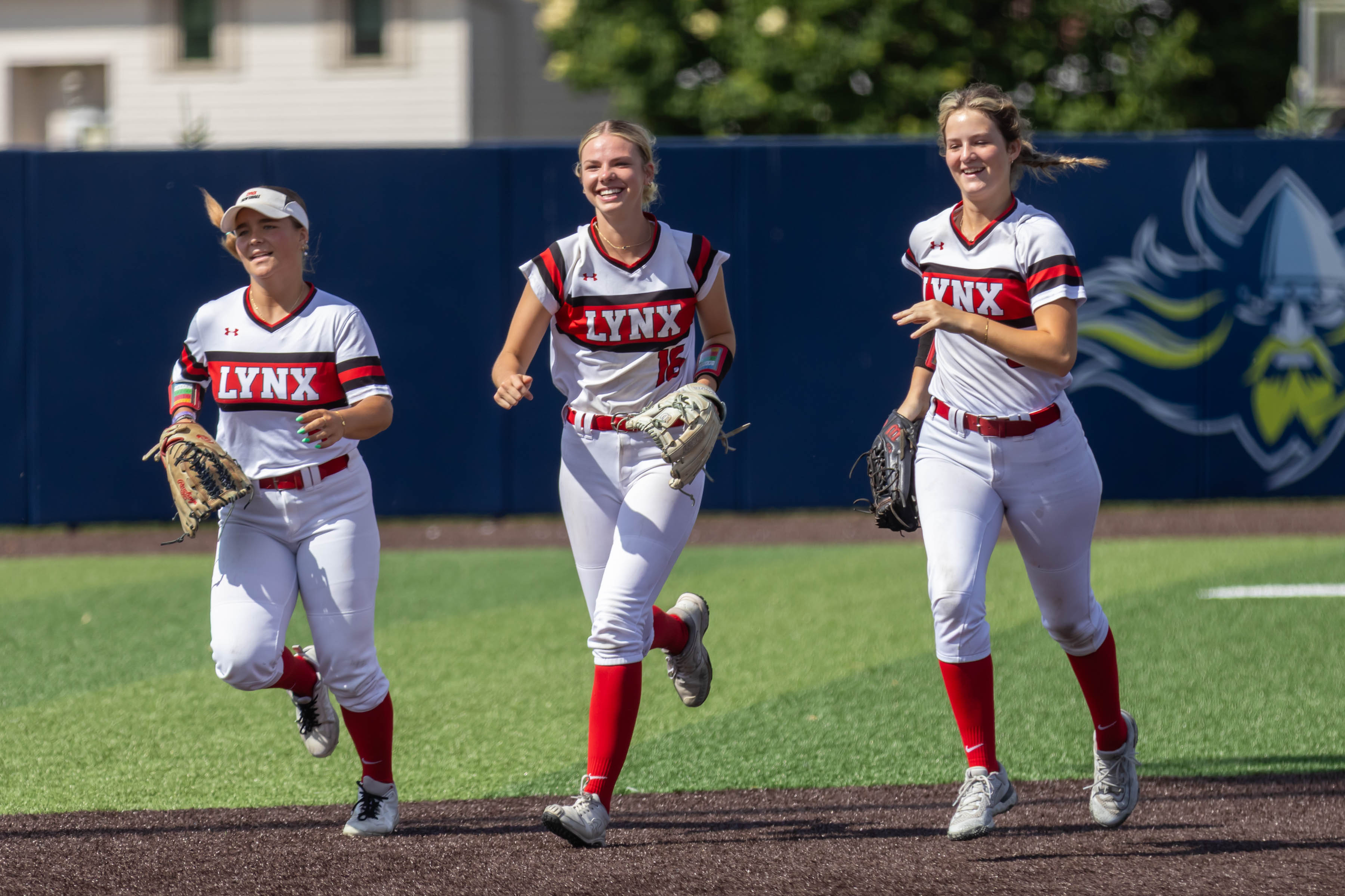 PHOTO GALLERY: Class AA state softball - Brandon Valley vs Sioux Falls Lincoln