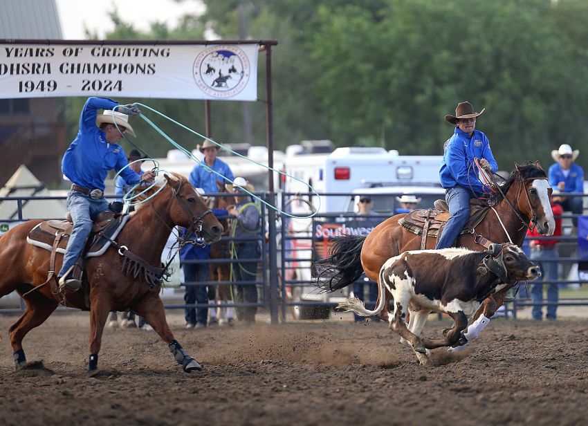 Complete trust and years of experience have Sern Weishaar and Rance Bowden raring to get to National High School Finals Rodeo