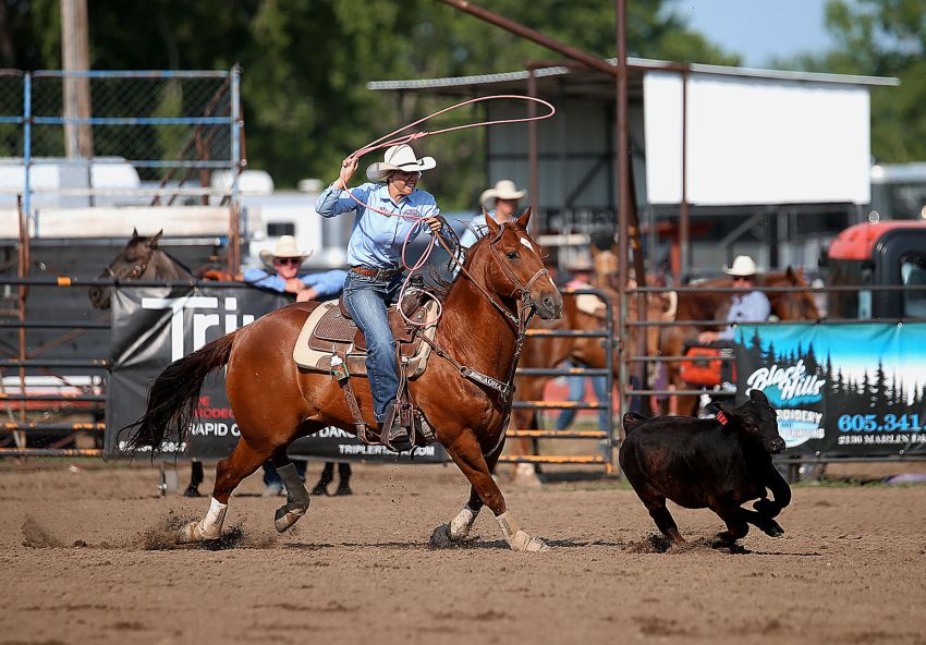 Team South Dakota performers Jessica Caspers, Sophie Hruby earn second-place finishes at National High School Finals Rodeo