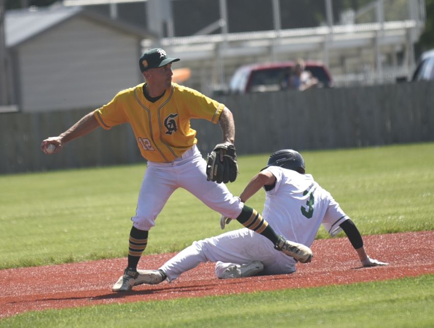 June 29 Amateur Baseball Roundup - Colman clips Salem for first Cornbelt League win of the season 