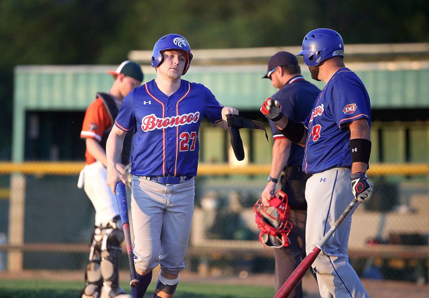 July 11 Amateur Baseball Roundup - Madison picks up Cornbelt League win over Hartford/Humboldt