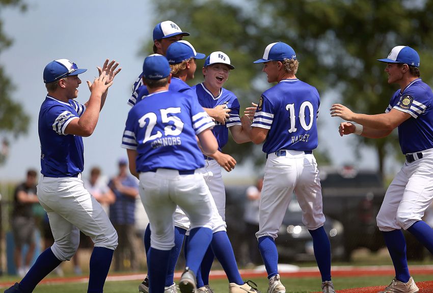 Elk Point/Jefferson claims Class B Senior Legion championship