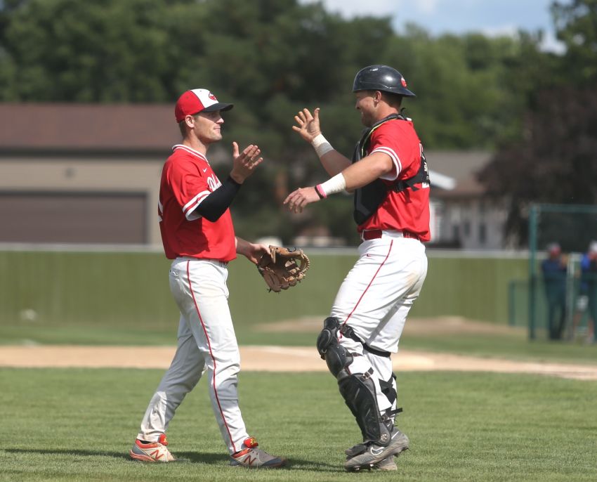 Platte upsets Dell Rapids Mudcats in opening round of State B tournament