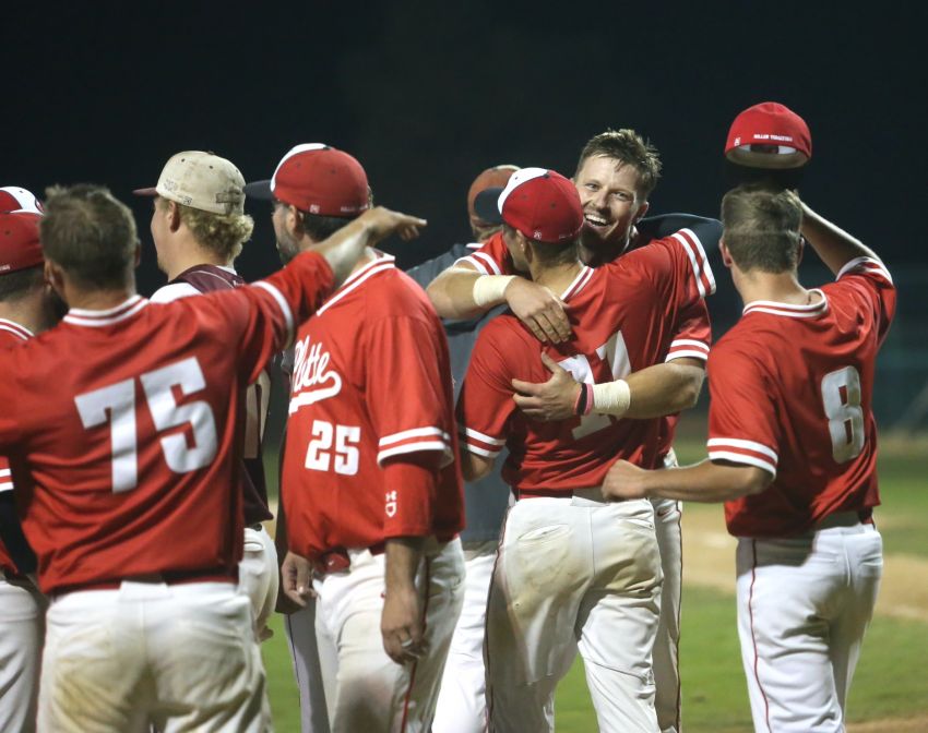 Hunter Hewitt's walk-off homer lifts Platte past Alexandria in extra innings