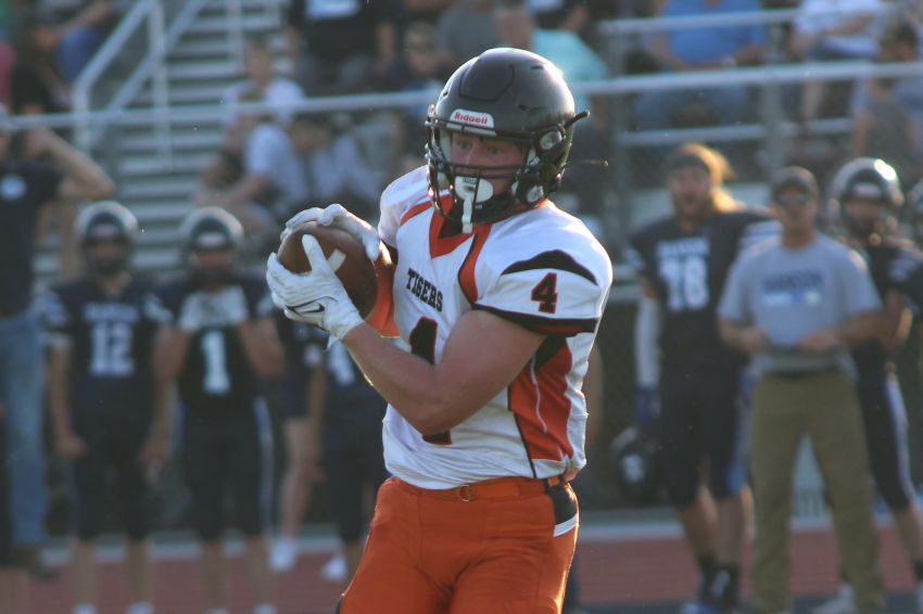 Class 9A Preview - Traditional power Howard headlines class after move from Class 9AA