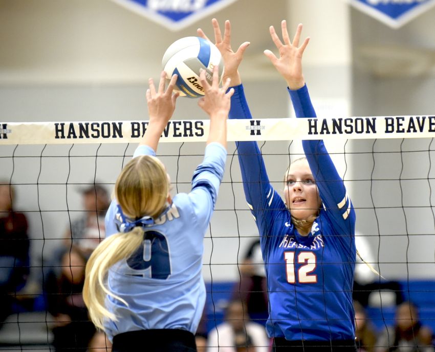 Aug. 26 Volleyball Roundup - Parker/Marion picks up two wins at Hanson Early Bird tournament 