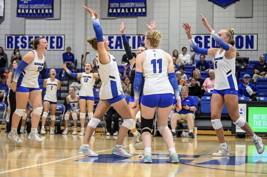 Aug. 28 Volleyball Roundup - St. Thomas More’s Enna Henry records 2,000th career assist, Cavaliers sweep Hot Springs 