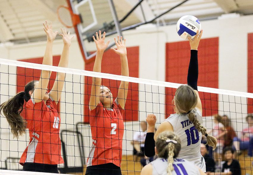 Aug. 29 Volleyball Roundup - No. 3 Wagner tops Mount Vernon/Plankinton in four-set match 