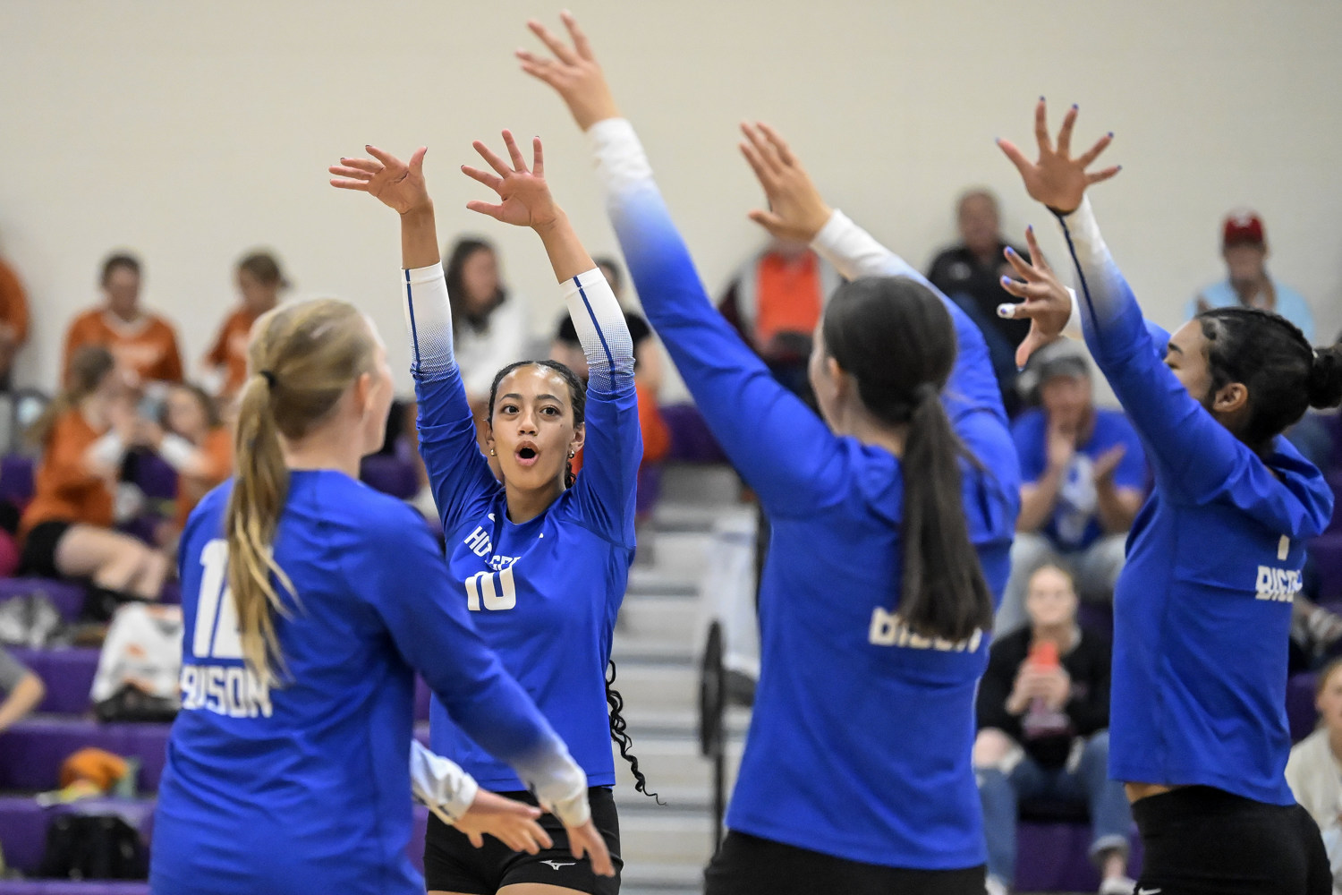 PHOTO GALLERY: Hot Springs vs Mahpiya Luta - Custer Invite