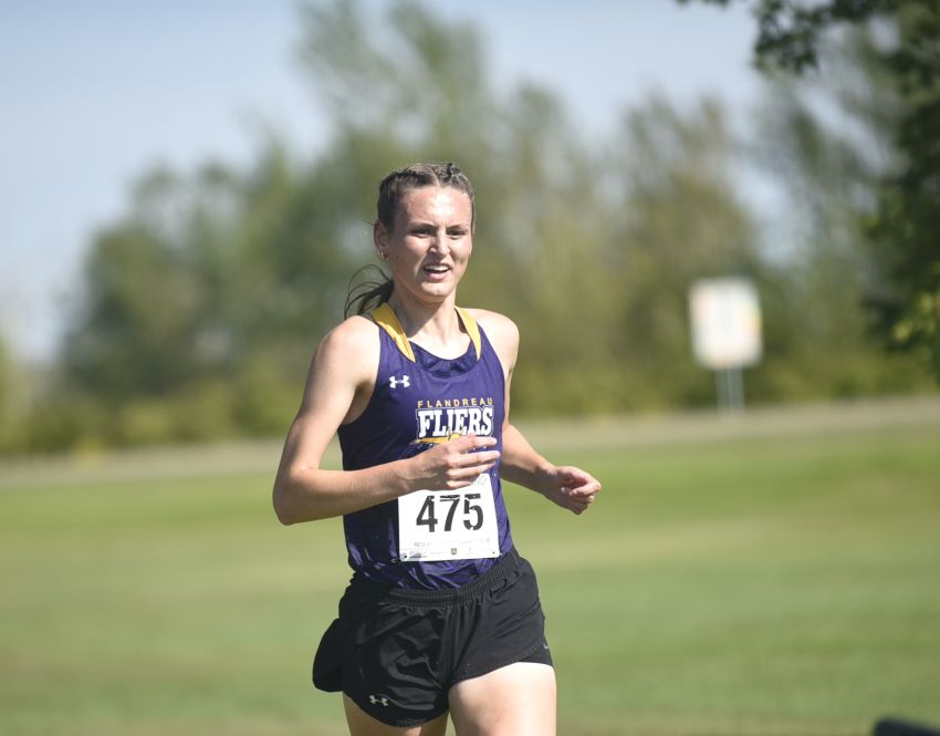 Flandreau’s Faith Wiese, Garretson’s Carter Siemonsma win titles at Big East Conference meet 