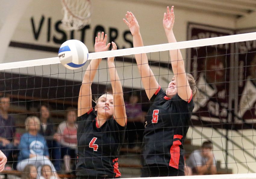 Sept. 5 Volleyball Roundup - Wagner holds off Platte-Geddes for three-set sweep 