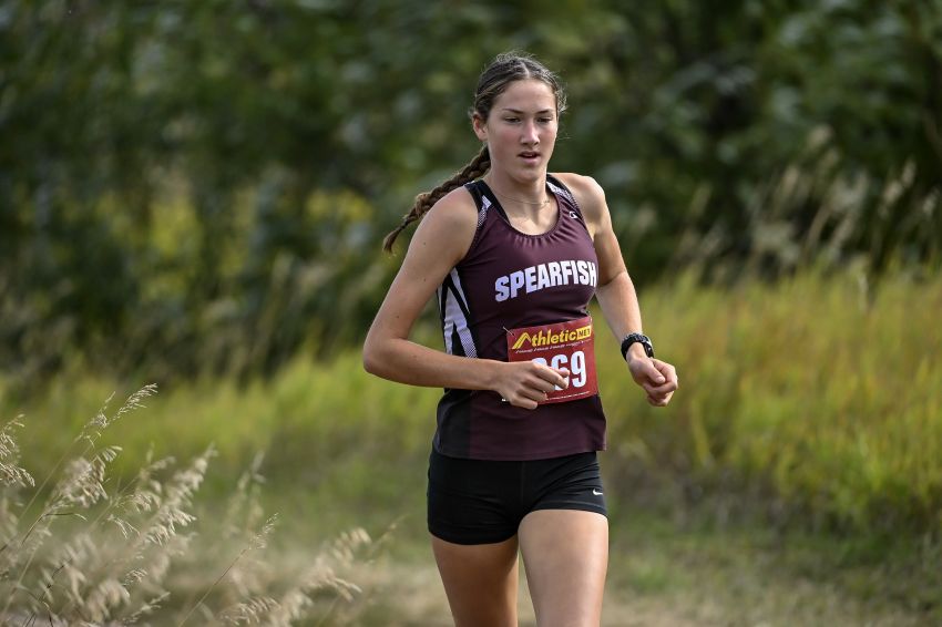 Spearfish’s VanDeest excited for season, has high expectations for herself