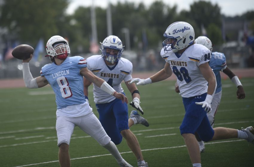 Class 11AAA Championship Preview - Sioux Falls Lincoln, Brandon Valley set for rematch in Class 11AAA 