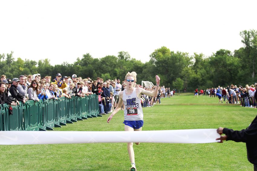 Simeon Birnbaum, Ali Bainbridge win Nike Heartland Preview cross-country races