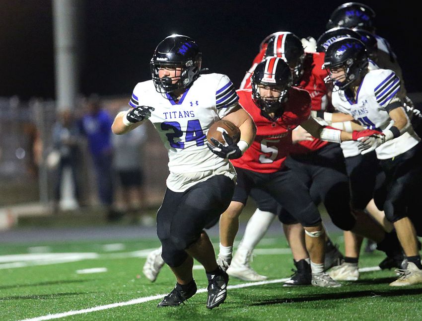 Sept. 13 Football Roundup - Mount Vernon/Plankinton pulls away from Wagner for 30-point win 