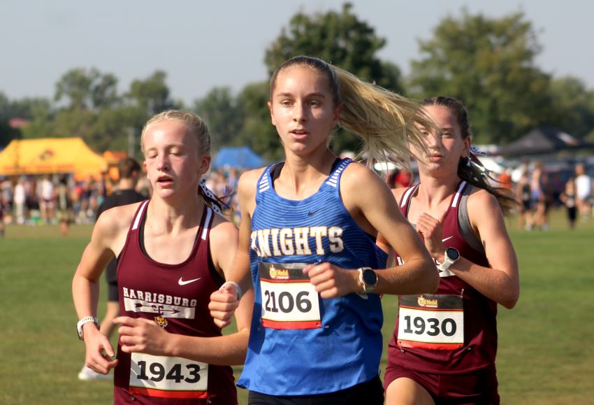 O'Gorman's Libby Castelli outduels Harrisburg youngsters to claim title at Nike Heartland Preview