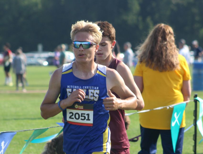 Sept. 28 Cross-Country Roundup - Silas Holdeman leads Mitchell Christian boys to team title at Platte-Geddes Invitational 