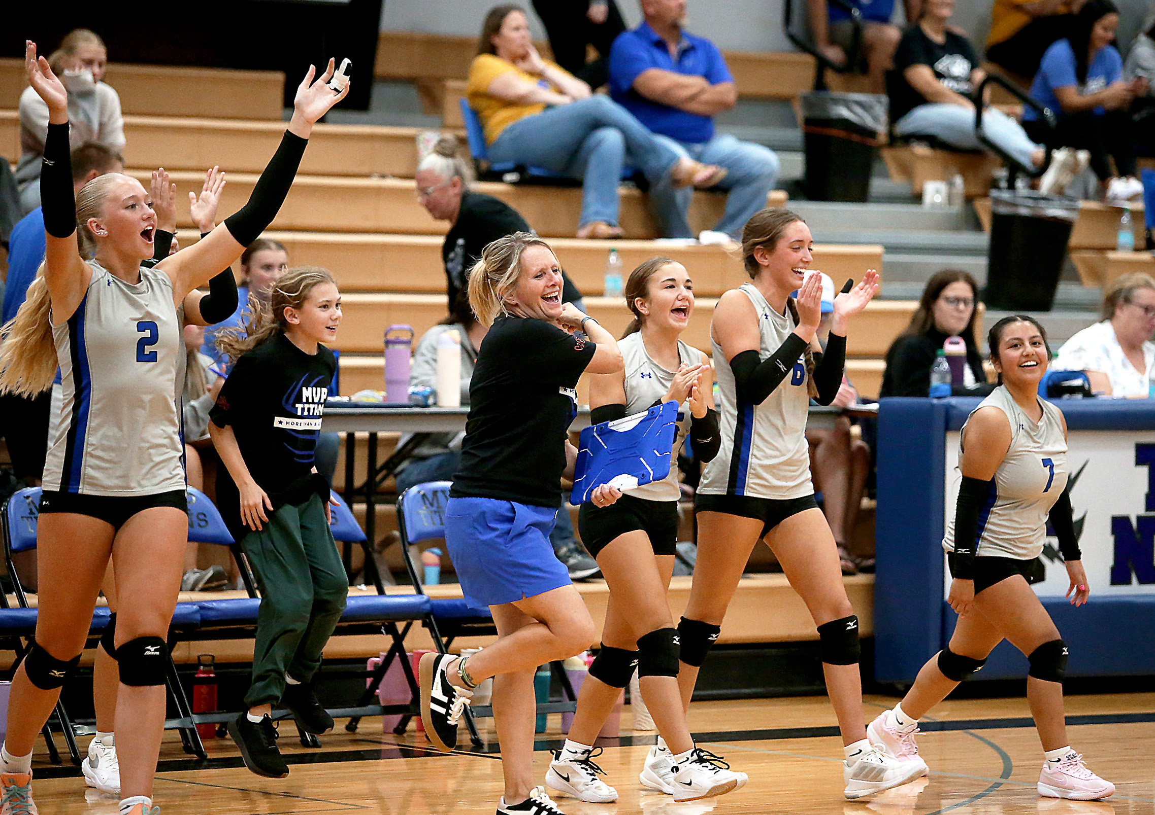 PHOTO GALLERY: HS Volleyball - Redfield at Mt Vernon/Plankinton 