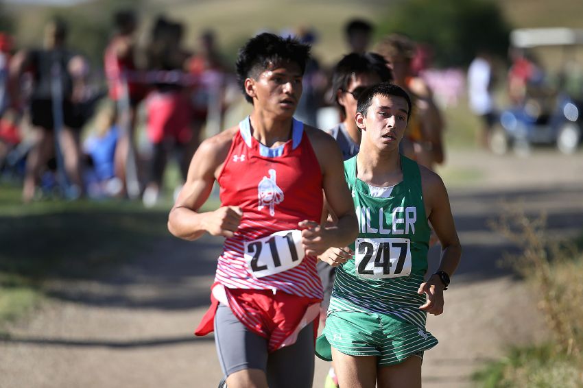 Cheyenne-Eagle Butte’s Jayden Taken Alive, Aubree Miner win titles at Todd County Invitational 
