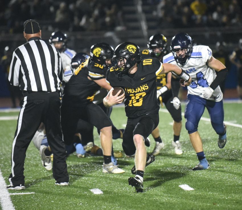 Sept. 26 Football Games to Watch - Faulkton Area hosts Sully Buttes in Class 9B state championship rematch 