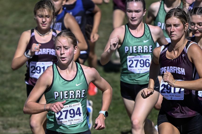 Pierre’s Emery Larson to continue track and cross-country careers at South Dakota State University