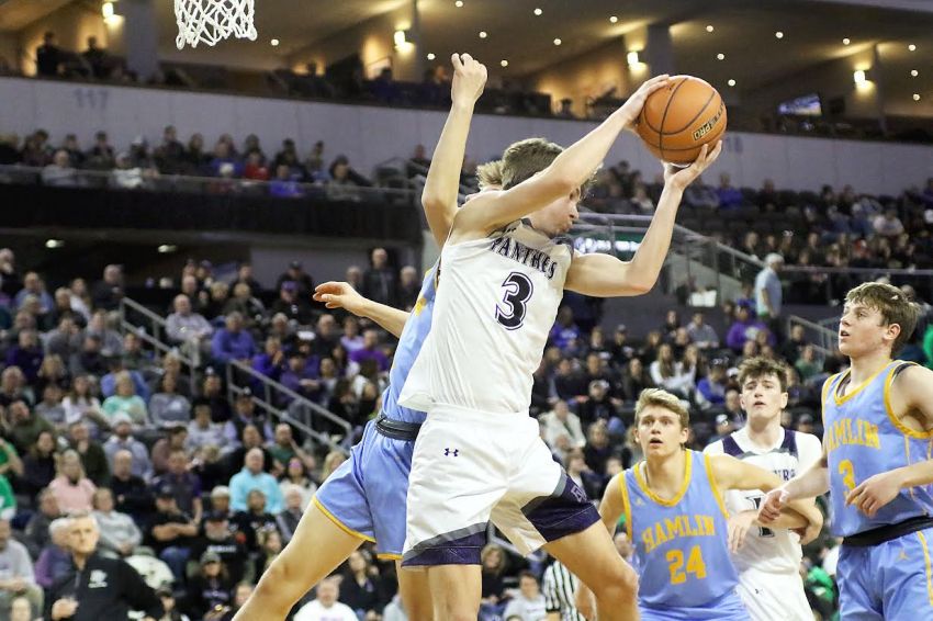 Class A Roundup - Dakota Valley surges past Hamlin for championship game berth 