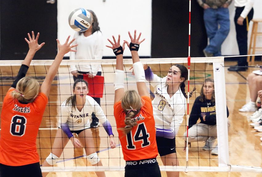 Winner turns up the heat to slip past Mobridge-Pollock and advance to the Class A state volleyball tournament