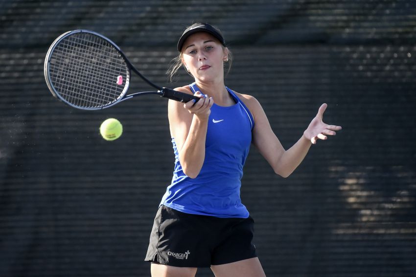 Sioux Falls Christian, St. Thomas More tied atop leaderboard after Day 1 of Class A girls tennis tourney 