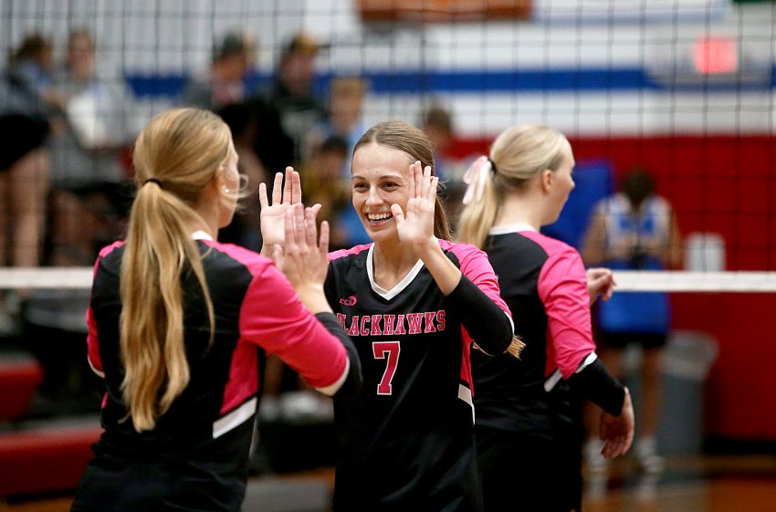Oct. 9 Volleyball Roundup - Sanborn Central/Woonsocket outlasts Tripp-Delmont/Armour in five-set match 
